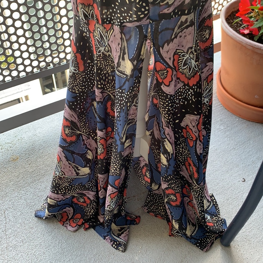 Free People Maxi Skirt with Slits, Floral Print - Size 4 - Picture 4 of 7